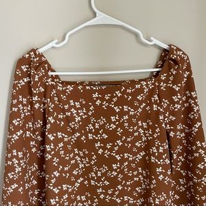Square neck floral shirt
